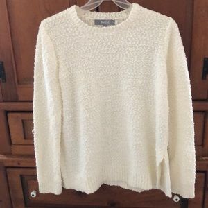 White knit crew neck sweater